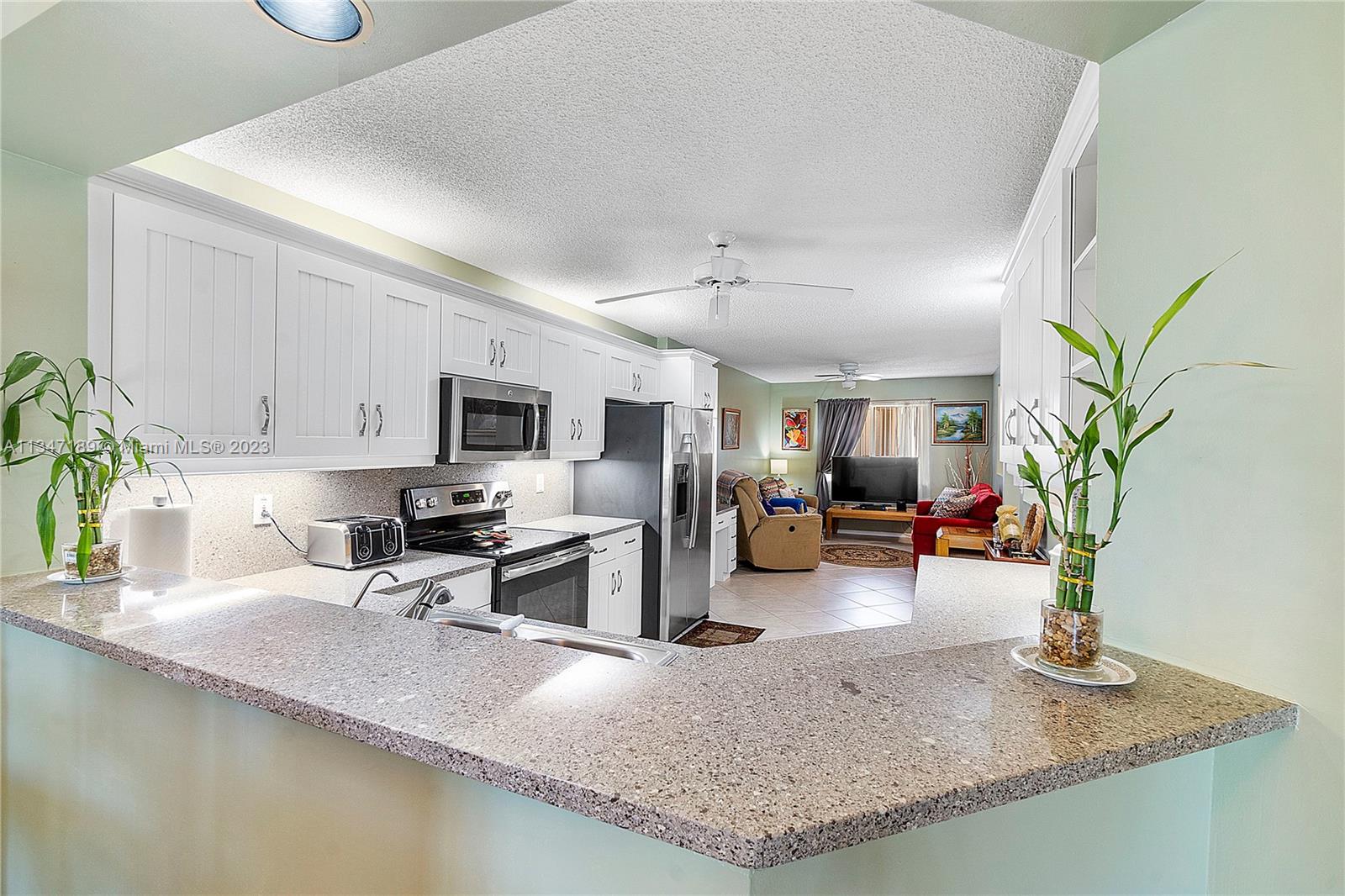 GRANVILLE CONDOMINIUM - Residential