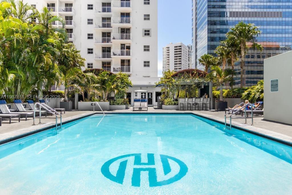 FORTUNE HOUSE CONDO - Residential