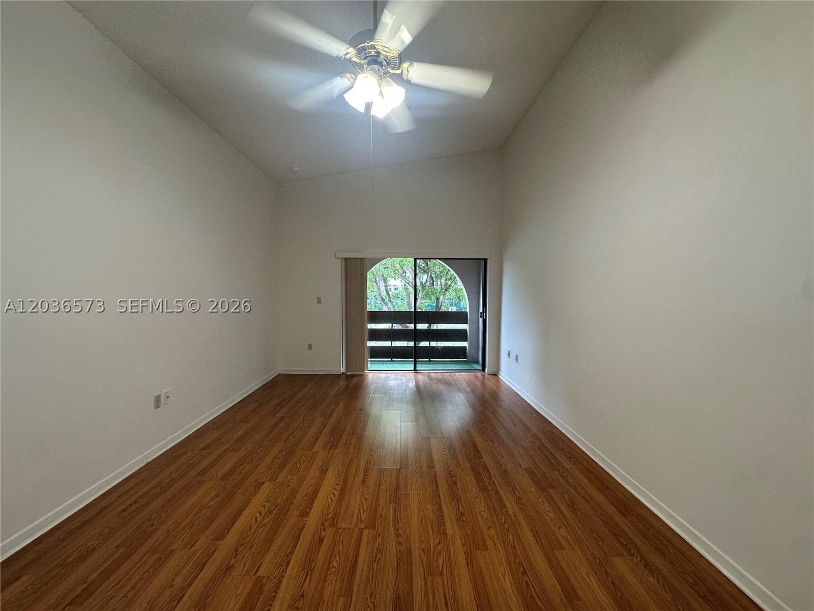KENLAND WALK CONDO II - Residential Lease