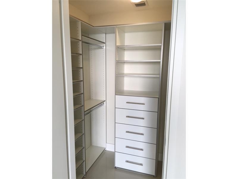 BRICKELL HOUSE - Residential Lease