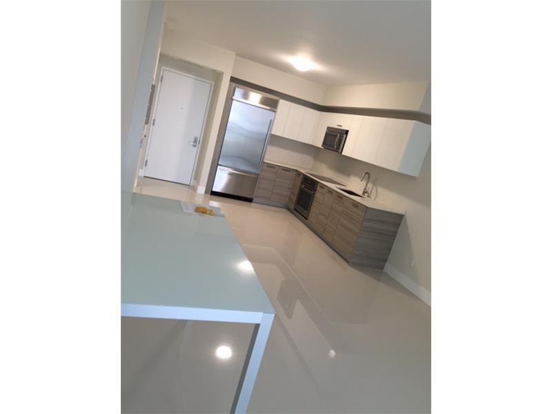 BRICKELL HOUSE - Residential Lease