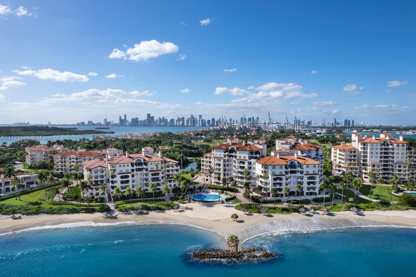 OCEANSIDE @ FISHER ISL CO - Residential