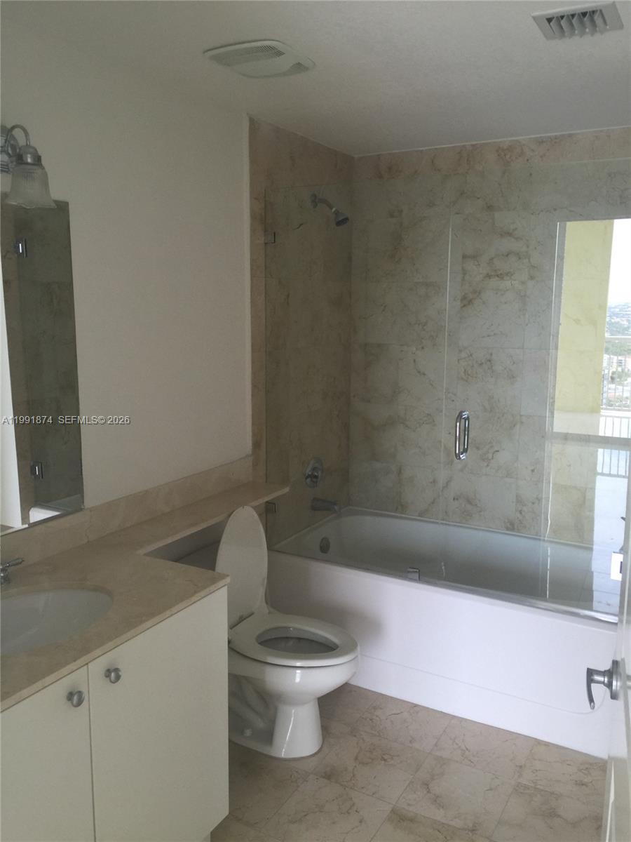 THE SAIL CONDO - Residential Lease