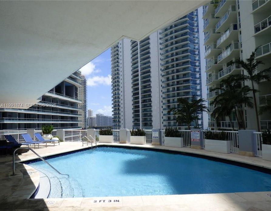 THE SAIL CONDO - Residential Lease