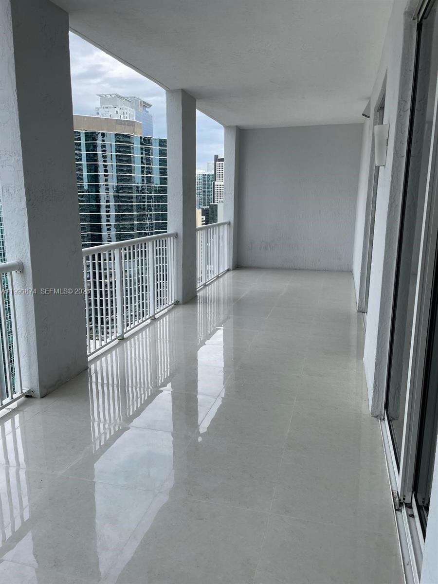 THE SAIL CONDO - Residential Lease