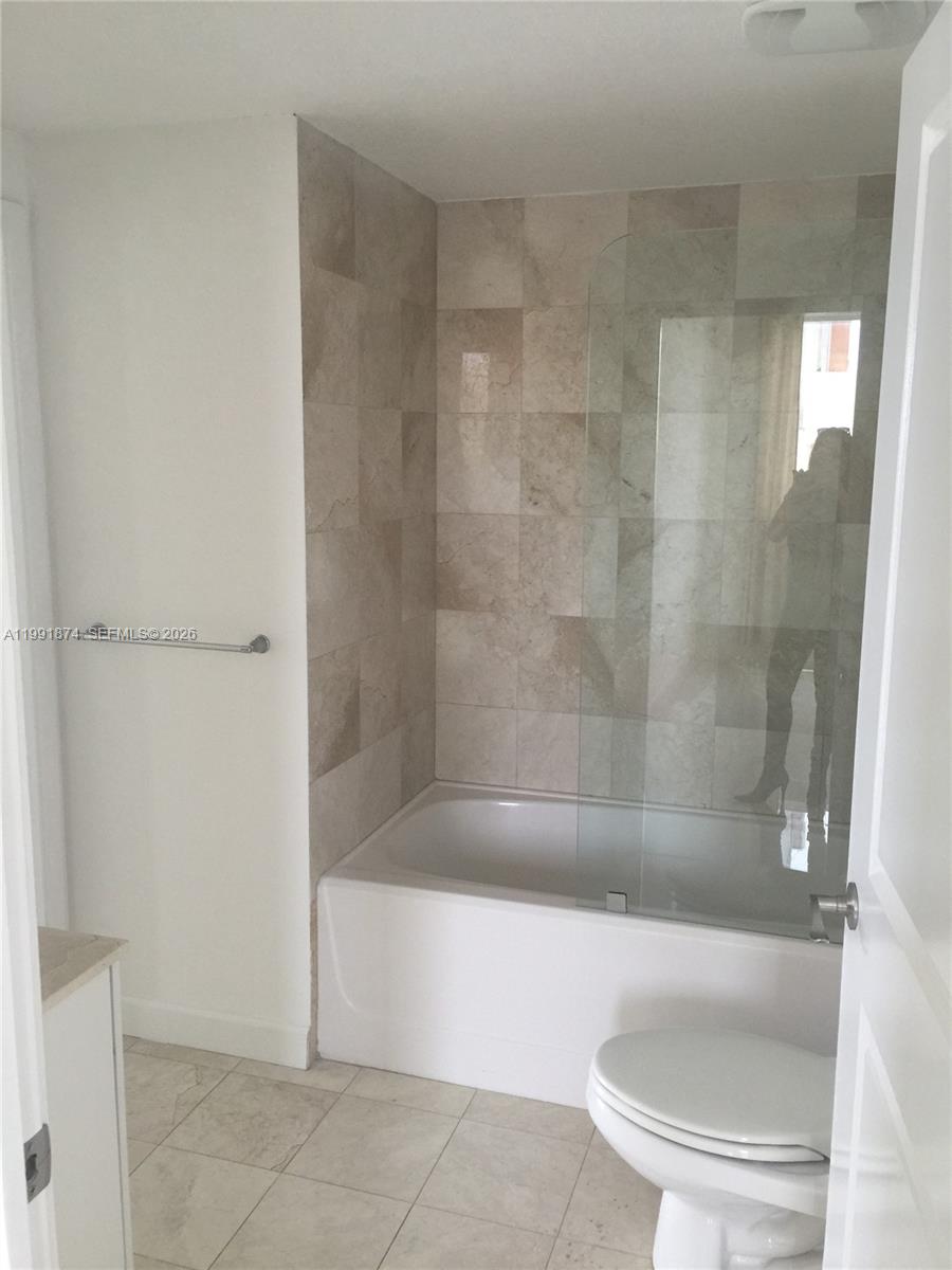 THE SAIL CONDO - Residential Lease