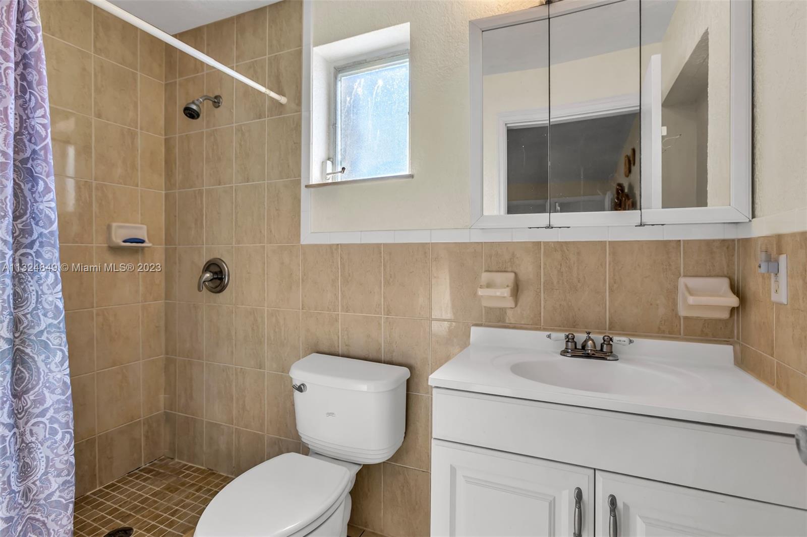 MIRAMAR ISLES SEC 3 - Residential