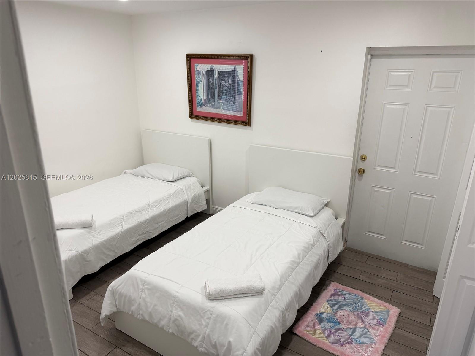 POINT ROYALE SEC 1 - Residential Lease