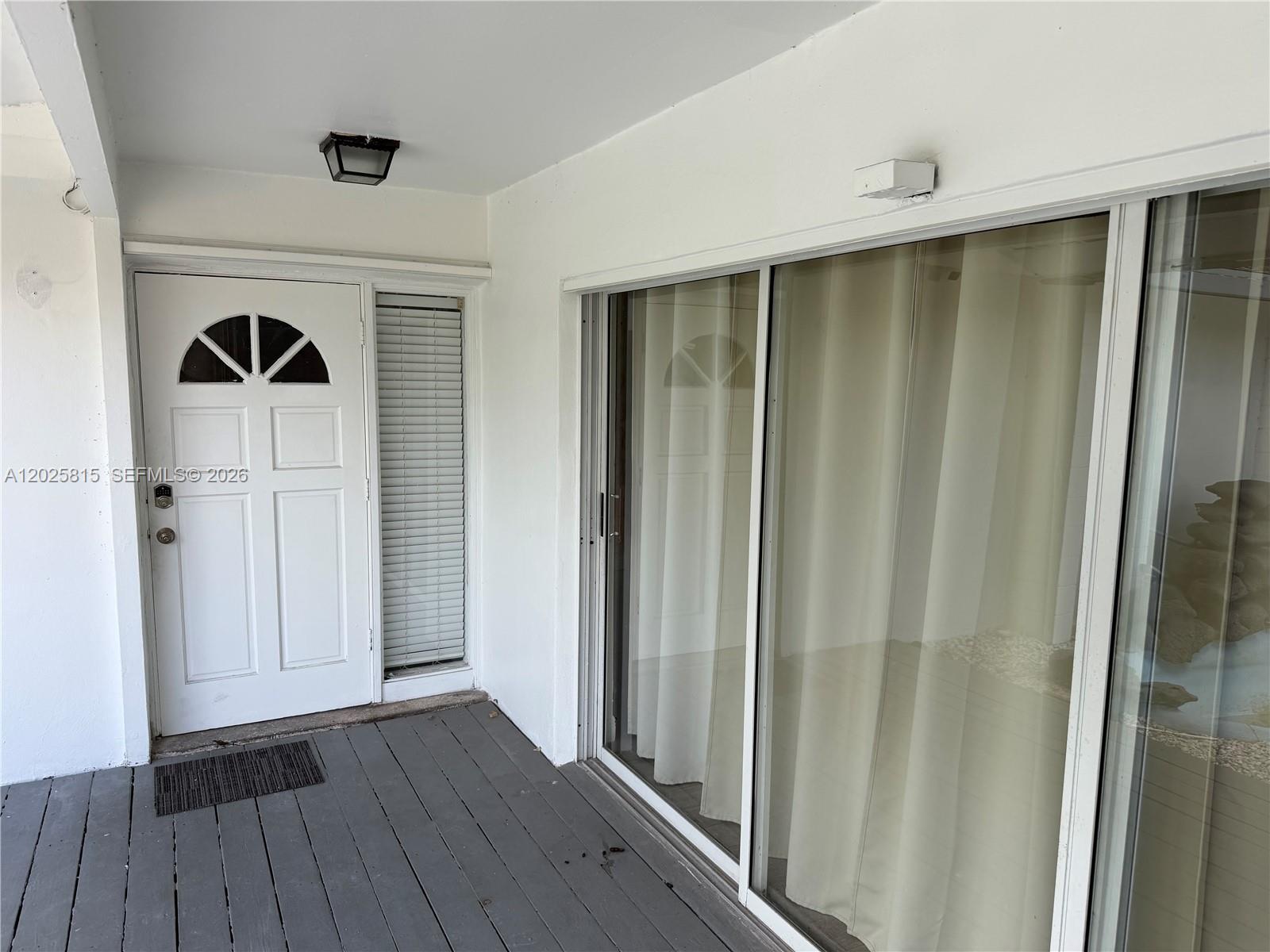 POINT ROYALE SEC 1 - Residential Lease