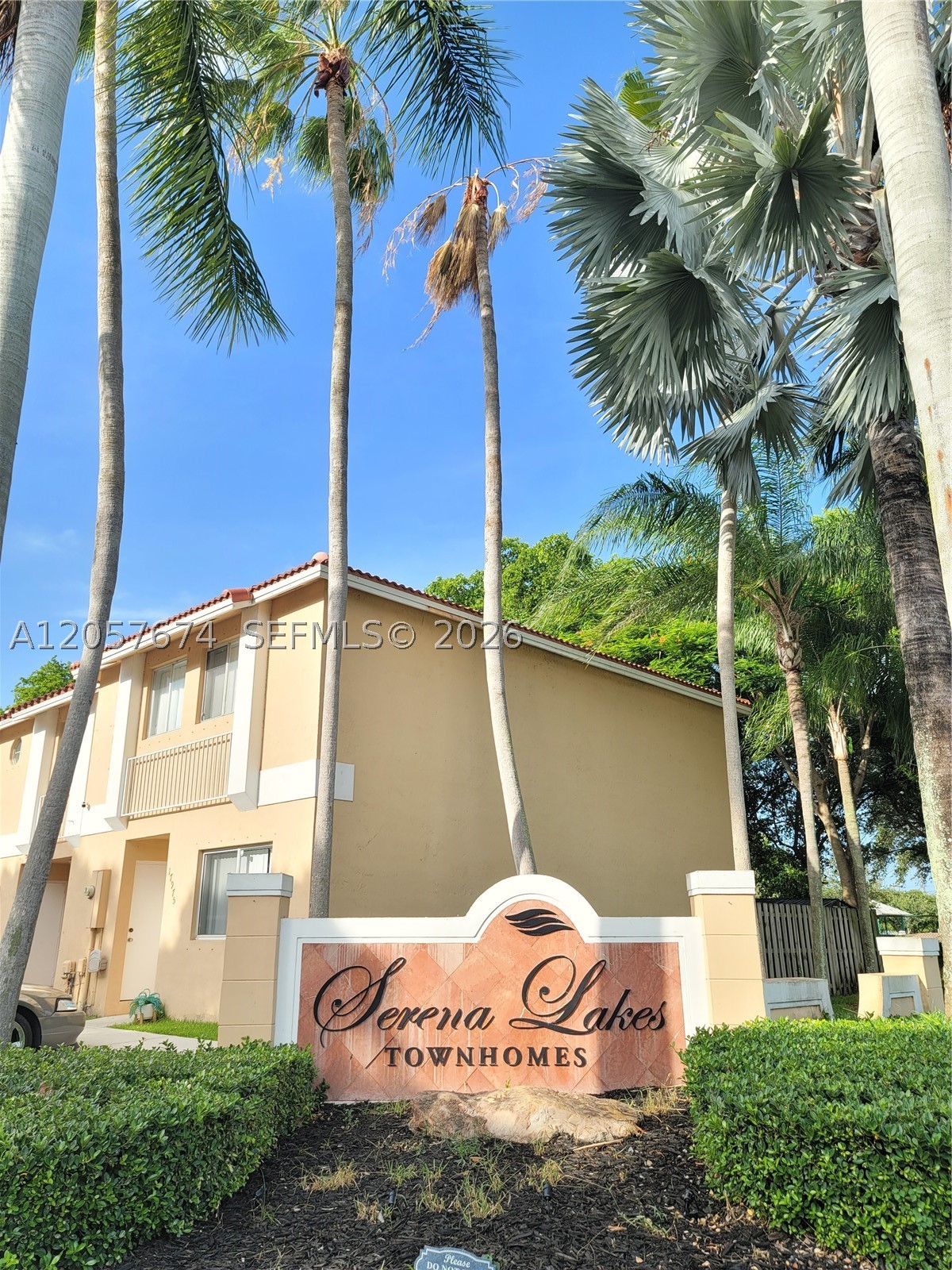 Seller welcomes all reasonable offers! Well-maintained and move-in-ready two-story townhome in the desirable Serena Lakes community. This spacious residence features 3 bedrooms and 2.5 bathrooms with a functional layout ideal for first-time buyers, families, or investors.

The home offers comfortable living spaces with abundant natural light, ceramic tile flooring on the first level and vinyl flooring upstairs. The kitchen provides a practical space for everyday living, while the primary suite includes a walk-in closet and private bathroom.

Enjoy a fully fenced backyard perfect for relaxing, entertaining, or outdoor activities. The property also includes accordion hurricane shutters for added protection and peace of mind. Residents enjoy 24-hour security, community pools, walking paths, and green areas. Conveniently located near expressways, shopping, dining, and schools.

Ready for immediate occupancy and easy to show. A great opportunity to own in Serena Lakes!