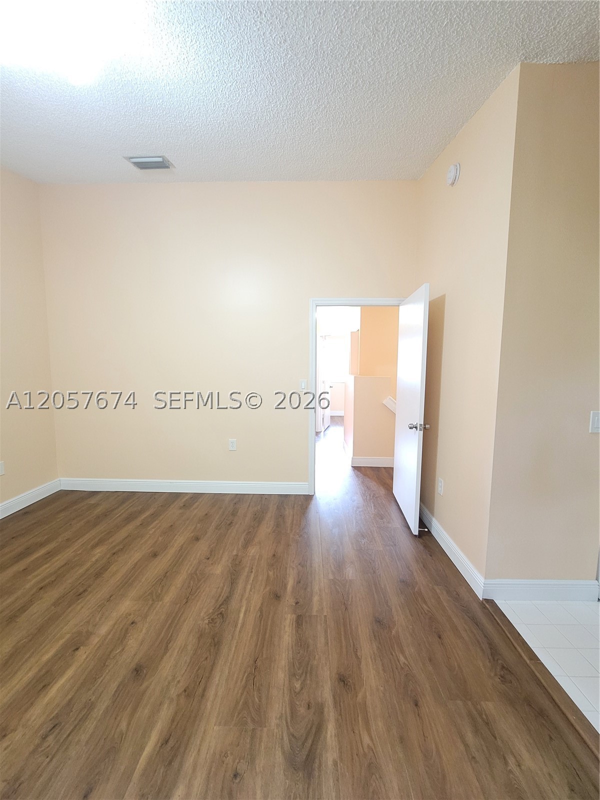 WEITZER SERENA LAKES TOWN - Residential