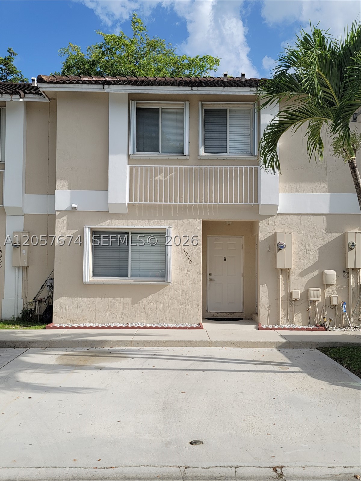 WEITZER SERENA LAKES TOWN - Residential