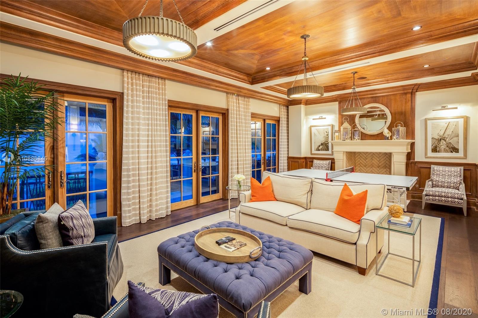 PALM BEACH SHORE ACRES - Residential