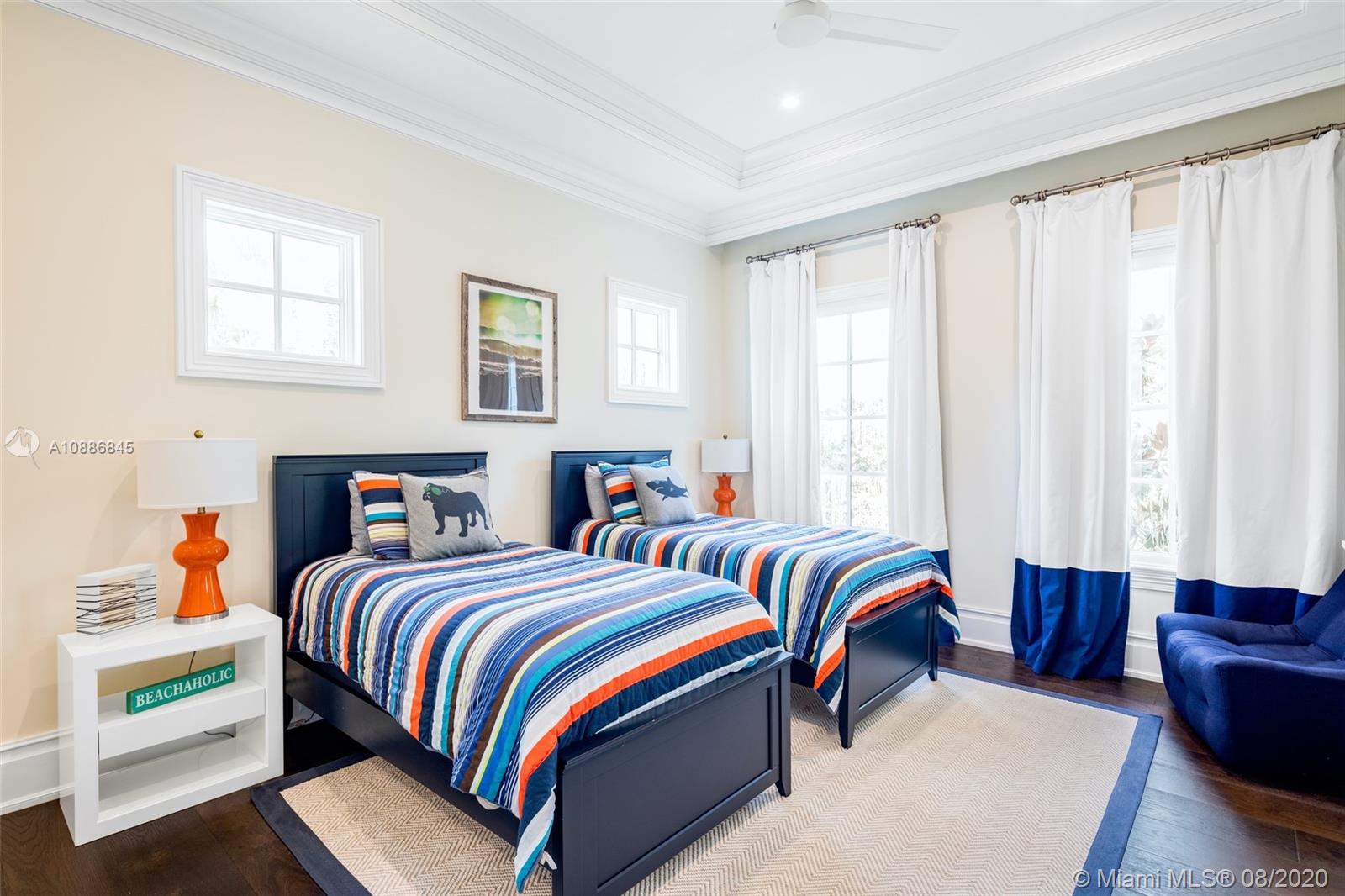 PALM BEACH SHORE ACRES - Residential