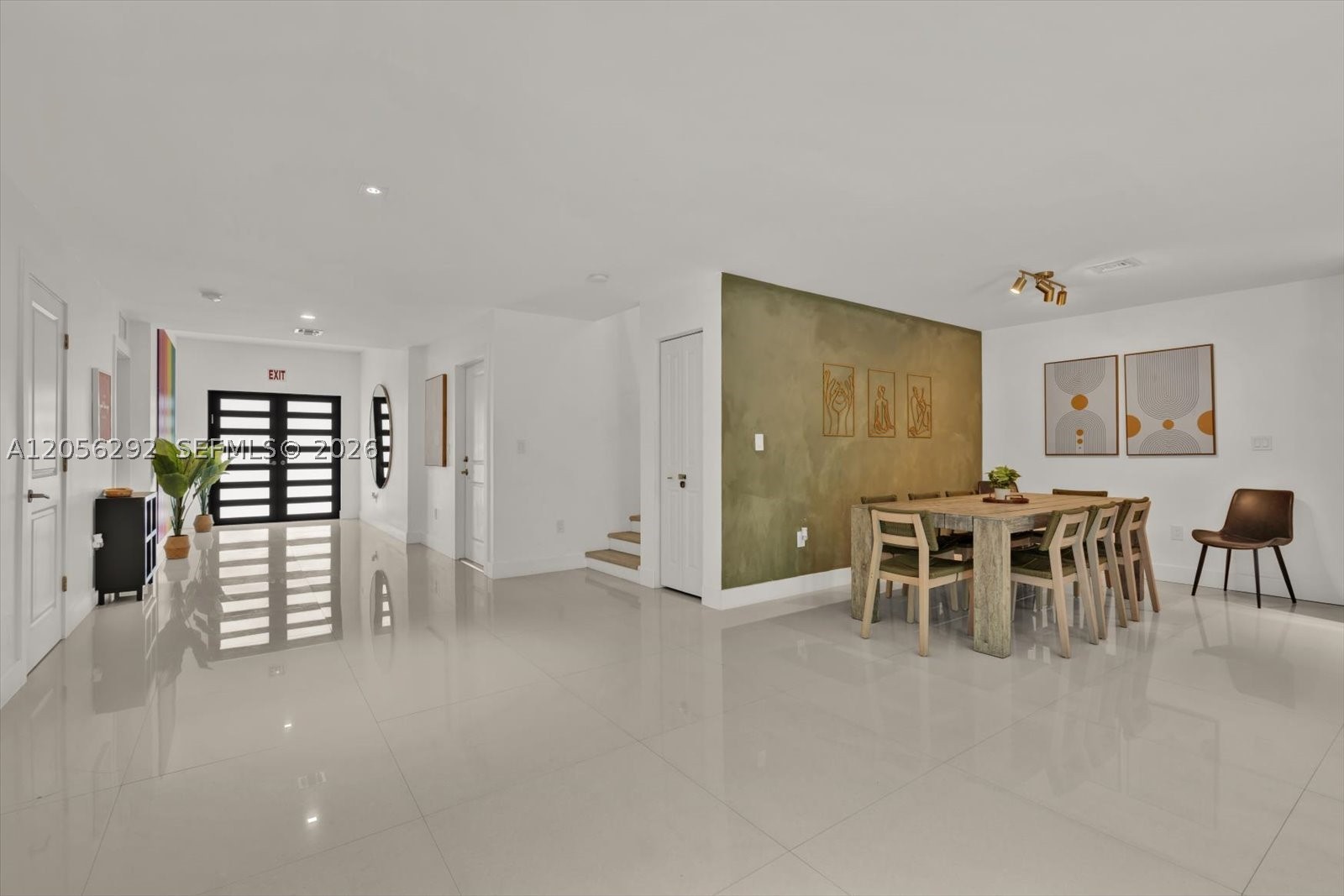 WOODLAWN - Residential
