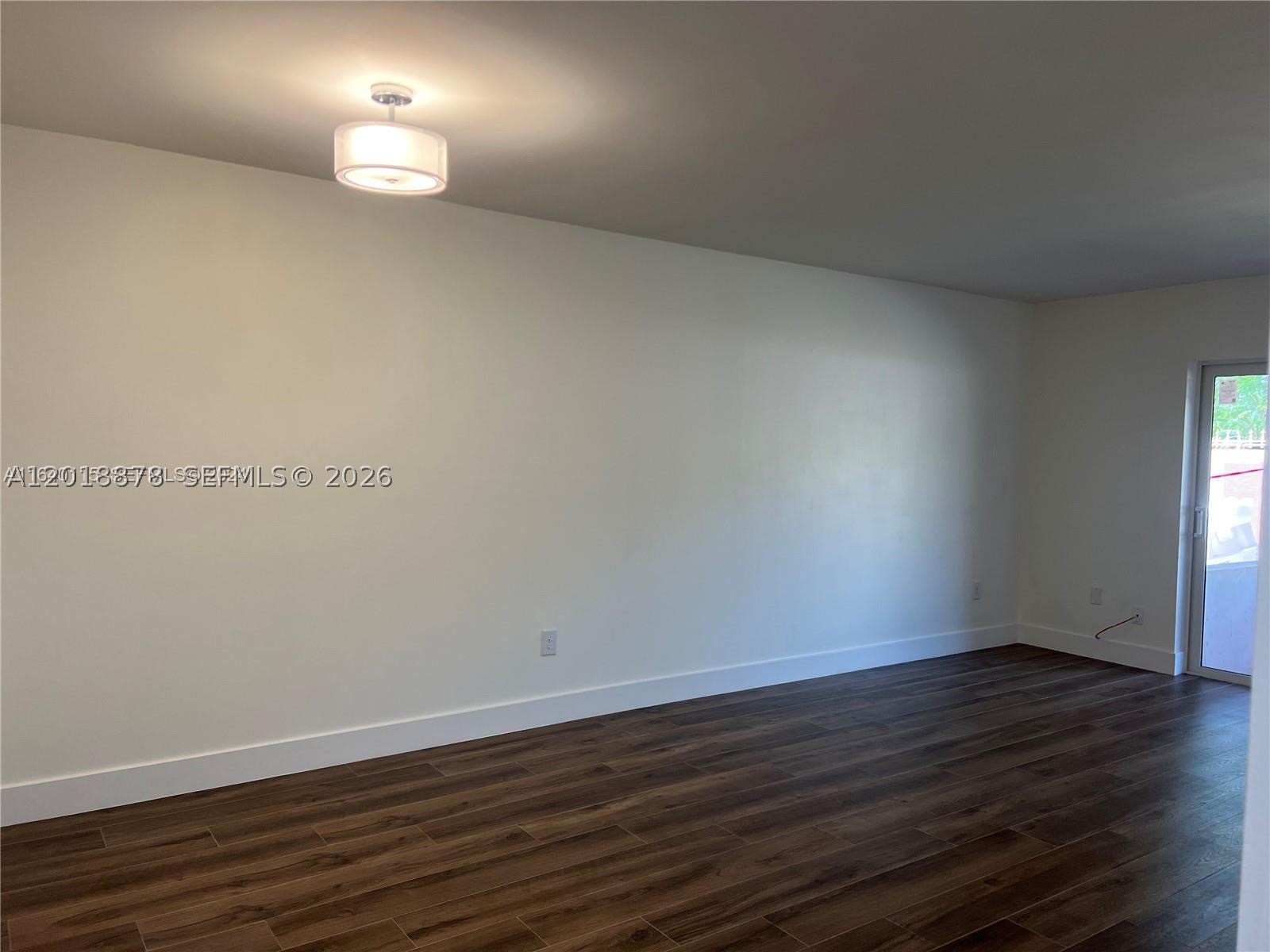 KINGS CREEK SO CONDO - Residential Lease