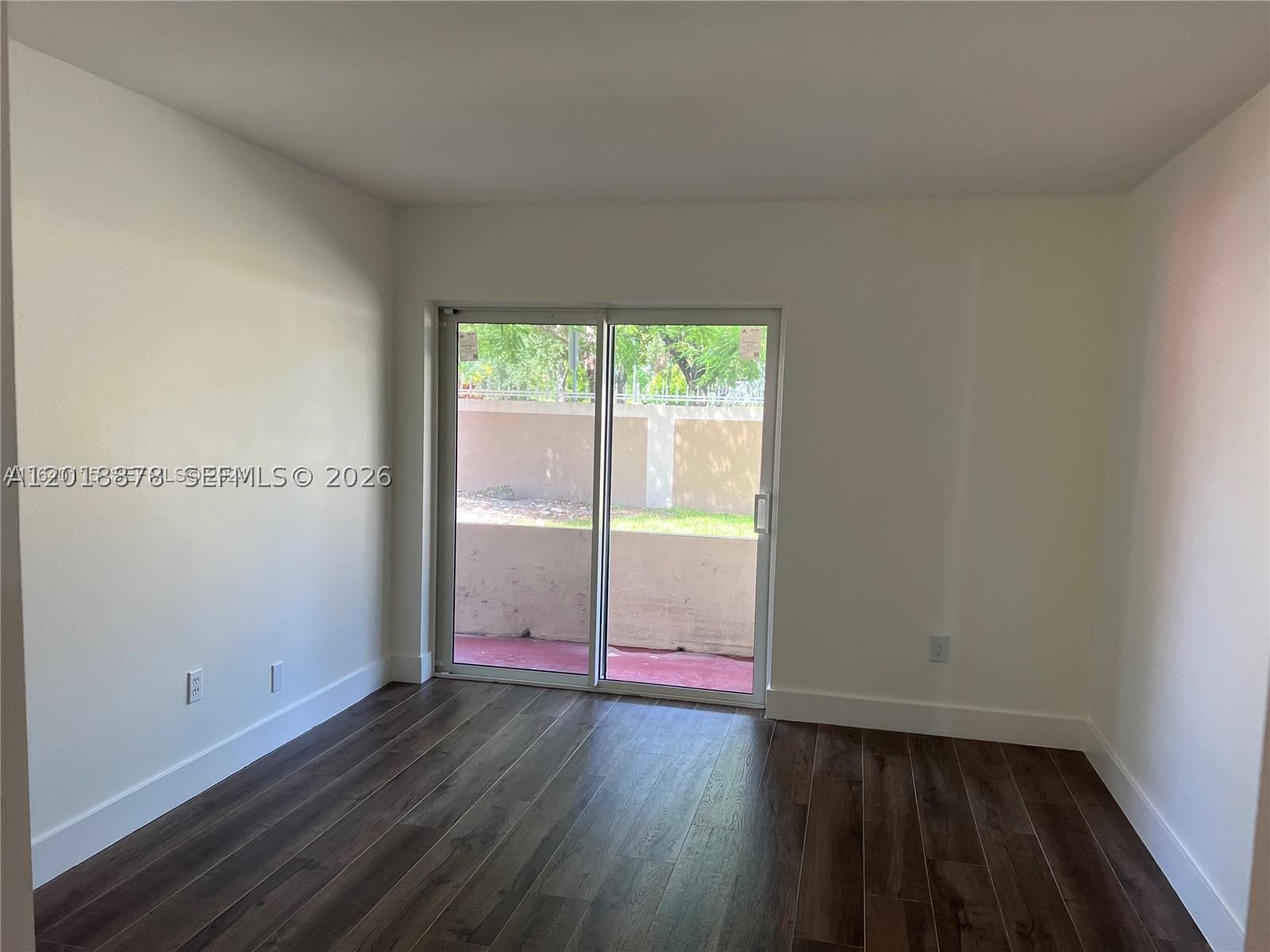 KINGS CREEK SO CONDO - Residential Lease