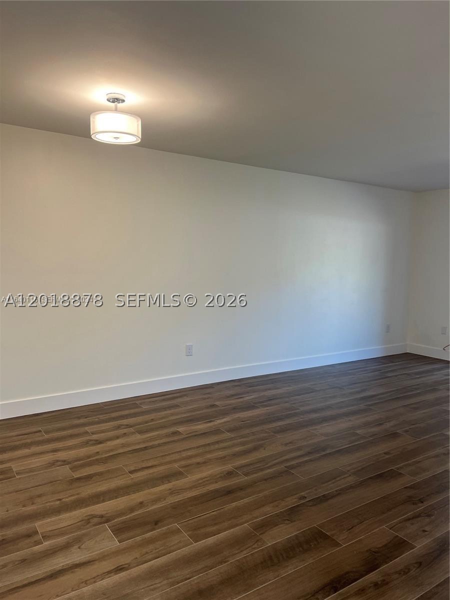 KINGS CREEK SO CONDO - Residential Lease