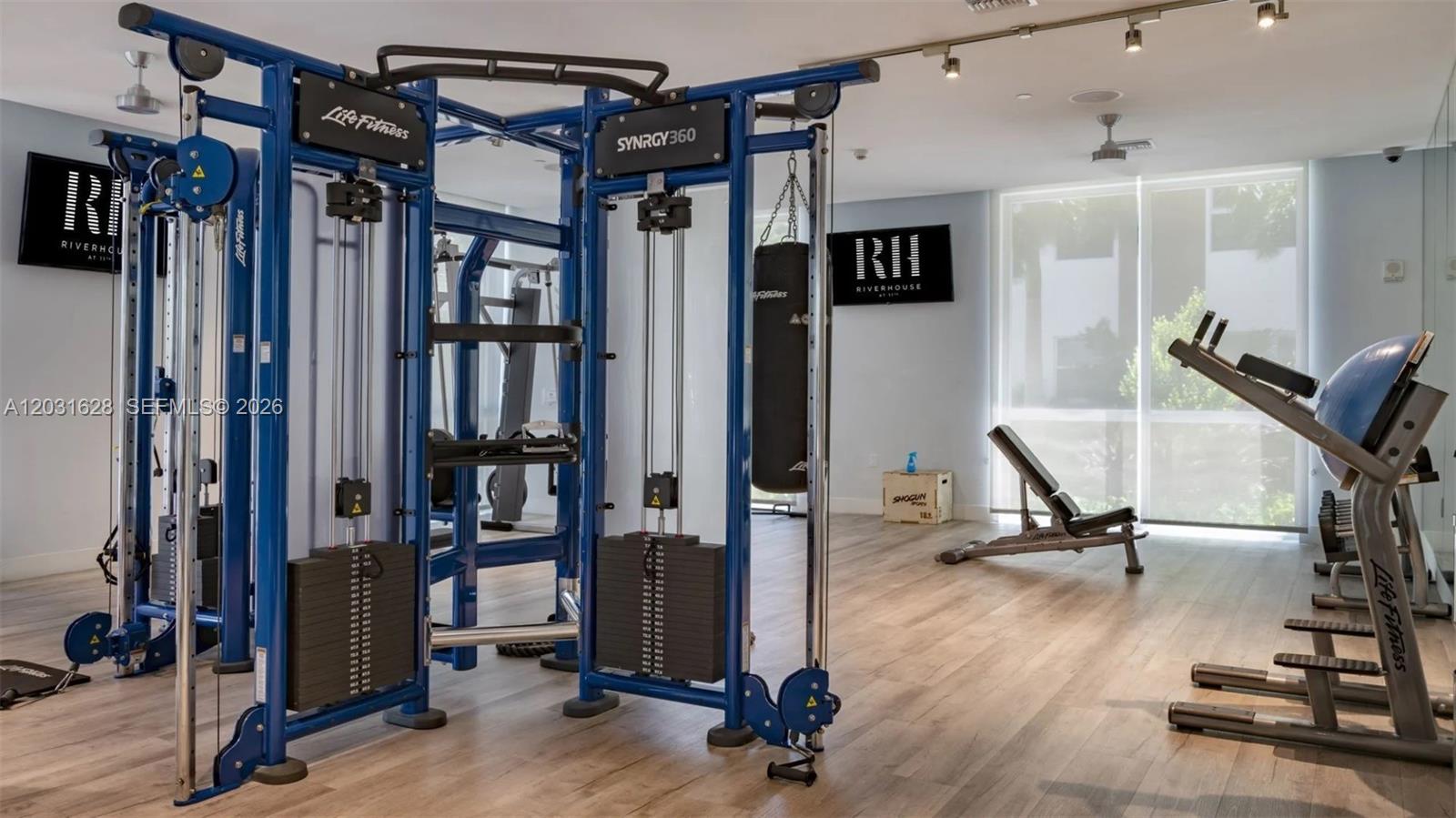 Riverhouse at 11th - Residential Lease