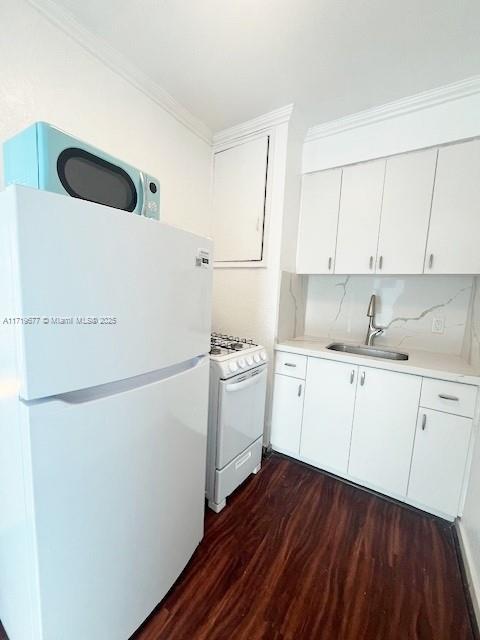 MIMO ON THE BEACH I CONDO - Residential Lease