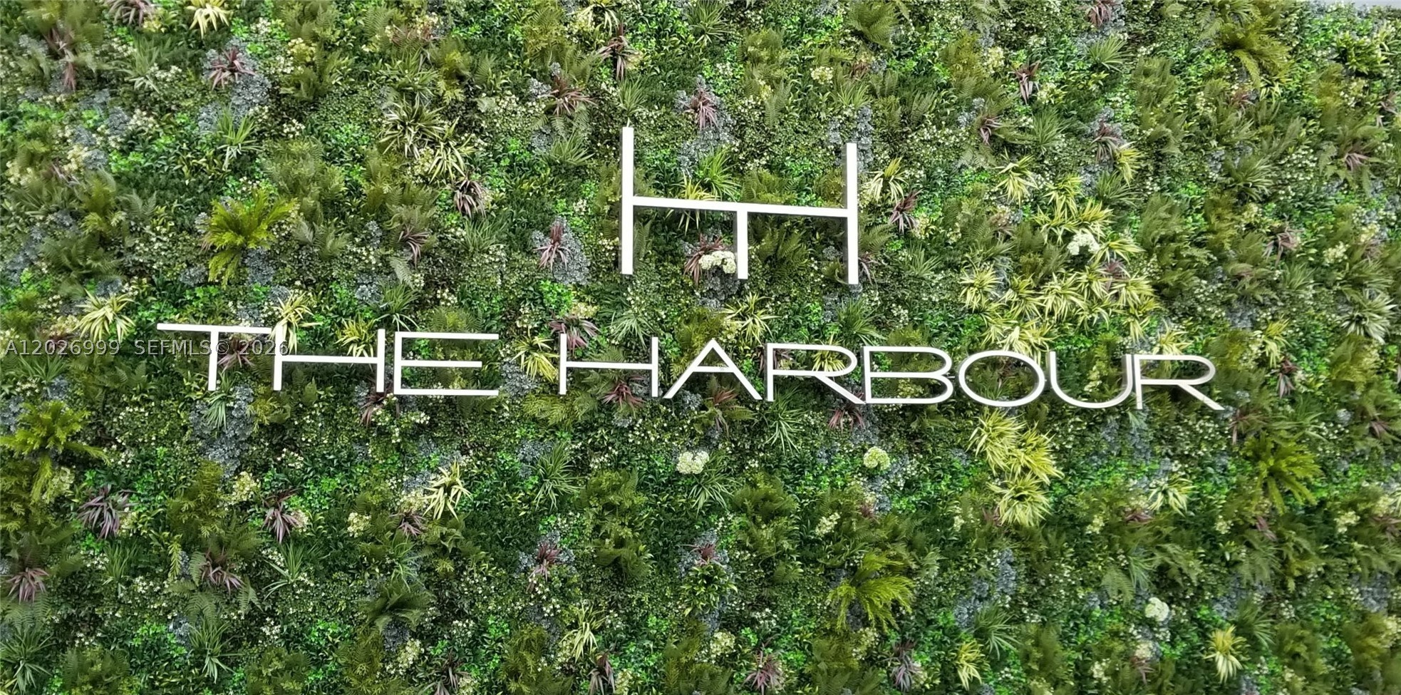 THE HARBOUR SOUTH CONDO - Residential
