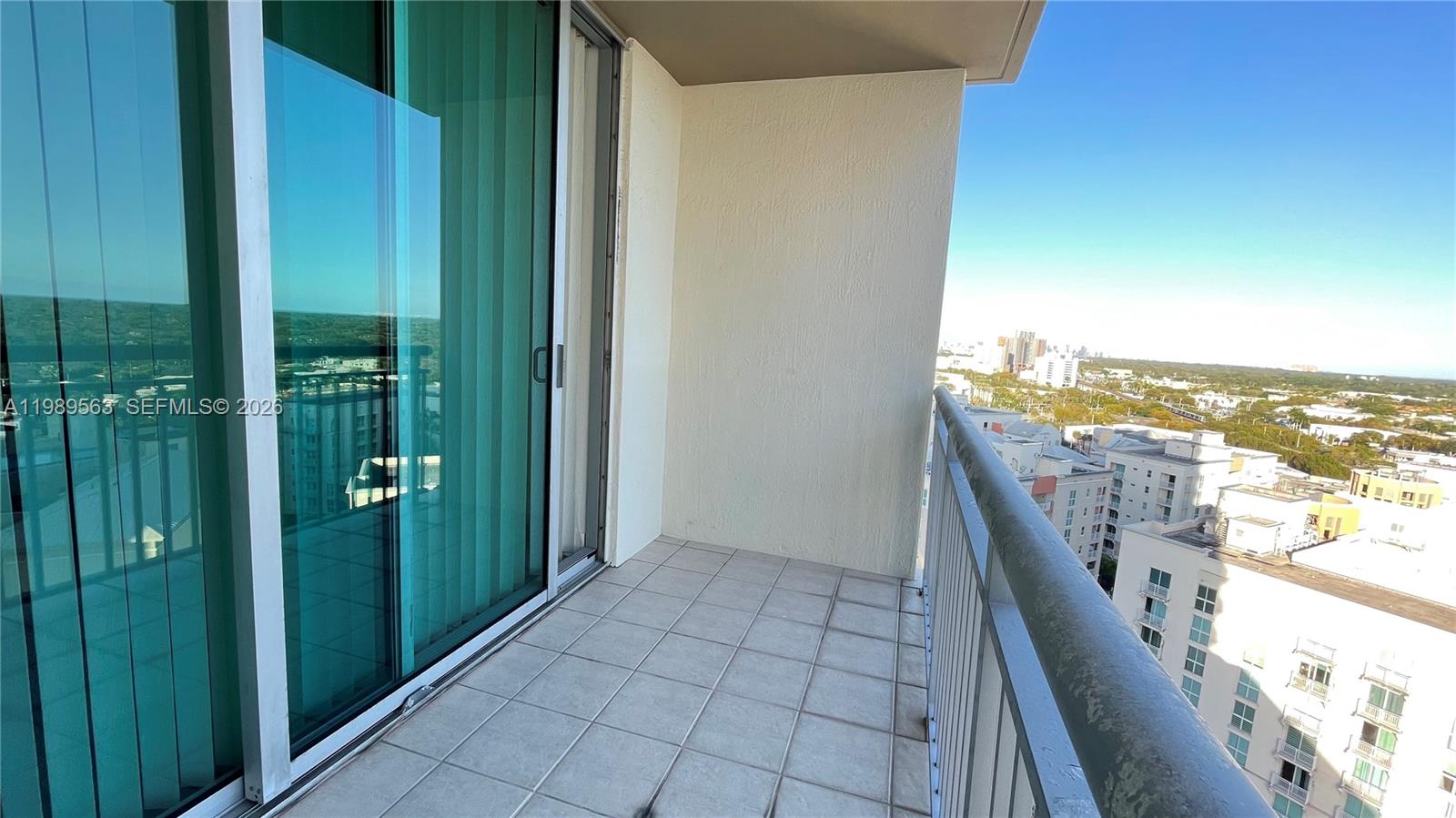 METROPOLIS I AT DADELAND - Residential