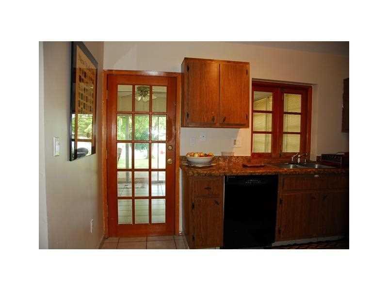 24 52 40 MIAMI LAKES SEC - Residential