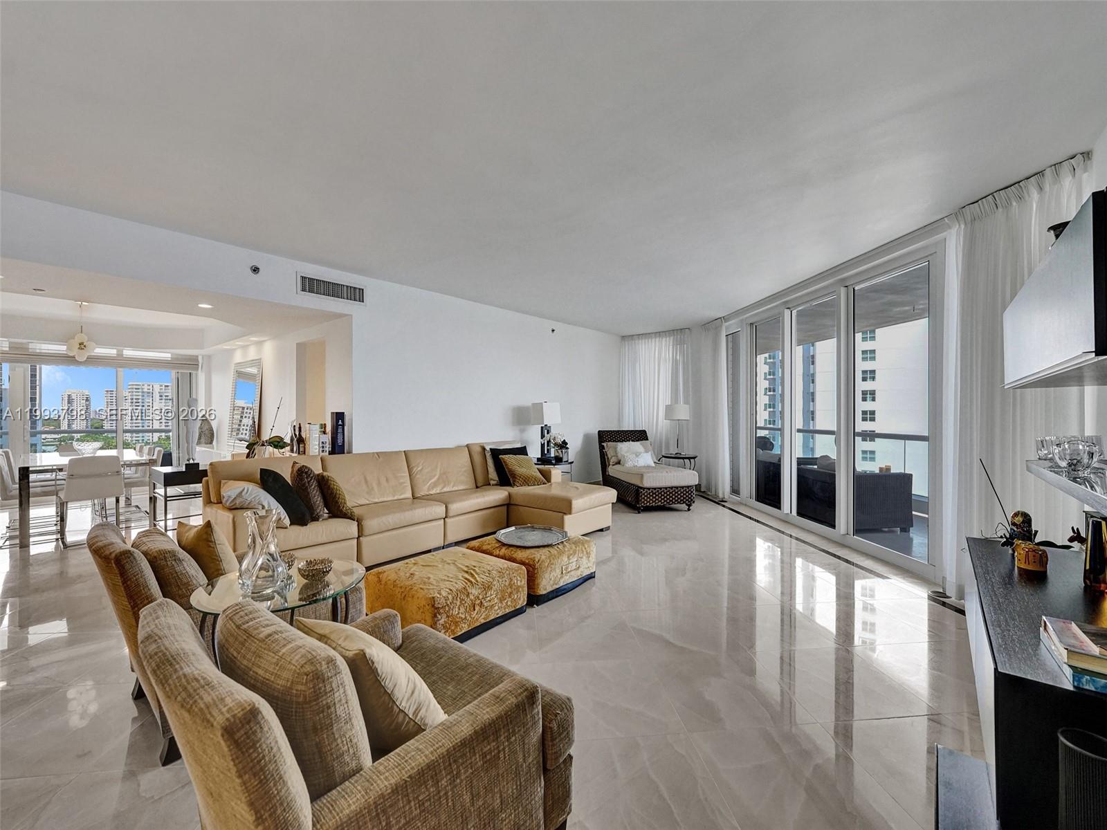 7000 ISL BLVD WILLIAMS IS - Residential