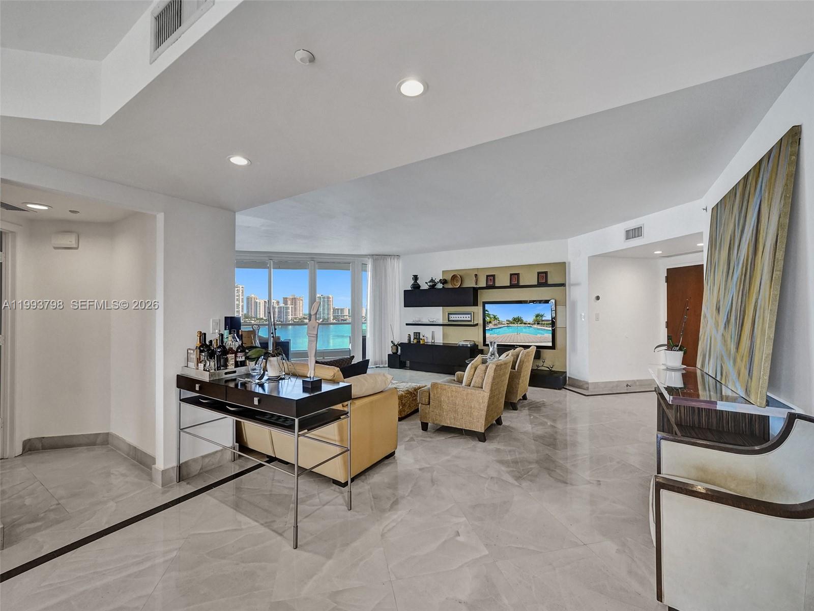 7000 ISL BLVD WILLIAMS IS - Residential