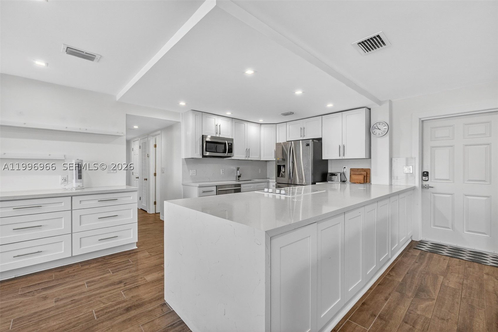 WINDSOR CONDO - Residential