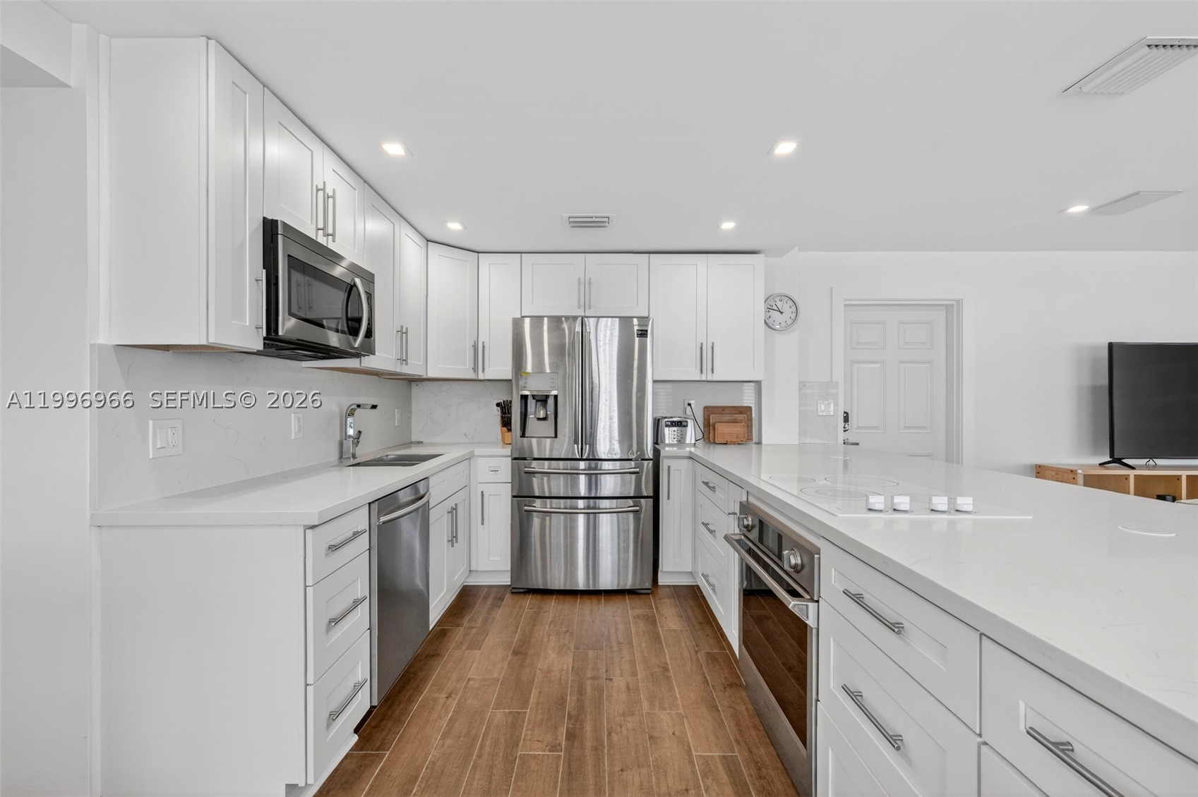 WINDSOR CONDO - Residential