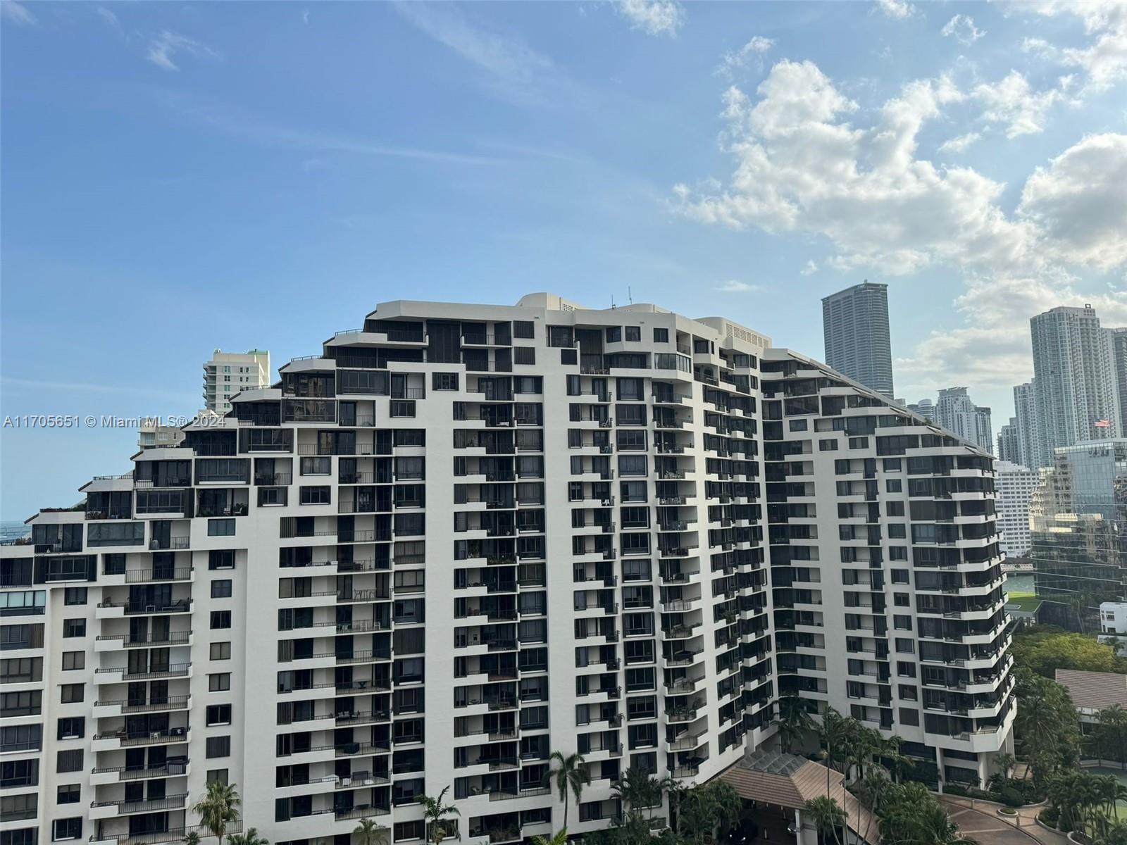 BRICKELL KEY II CONDO - Residential Lease