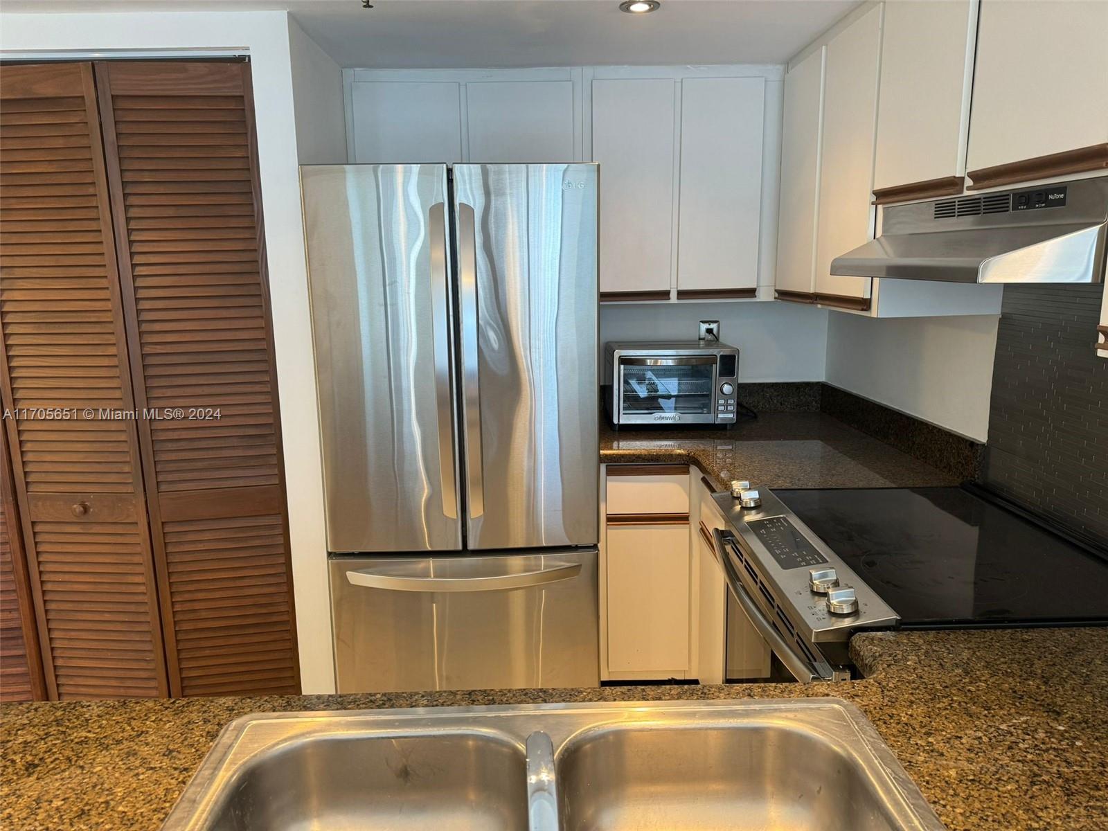 BRICKELL KEY II CONDO - Residential Lease