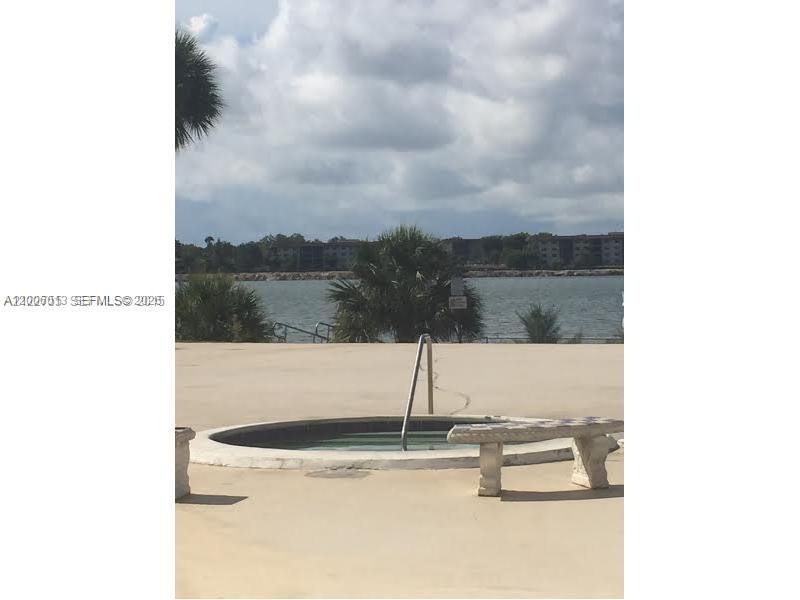 LAKE VIEW OF CALIF CLUB C - Residential