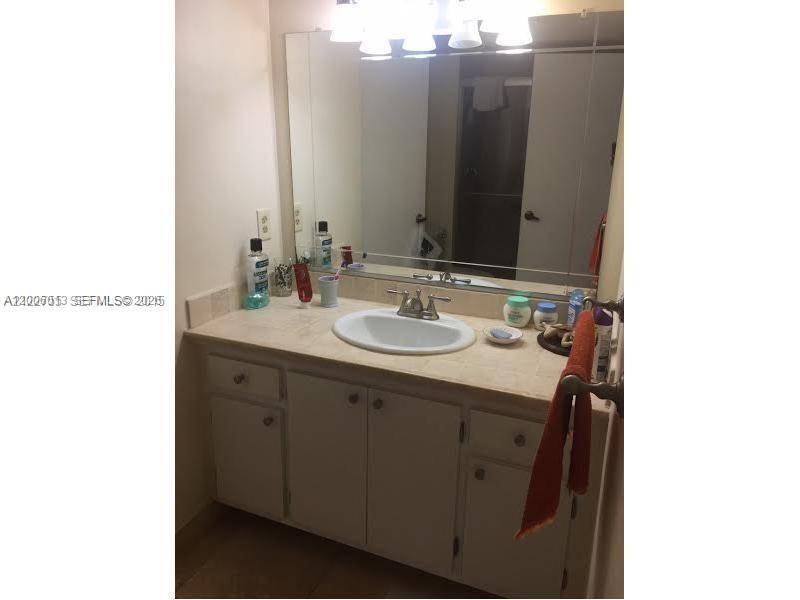 LAKE VIEW OF CALIF CLUB C - Residential