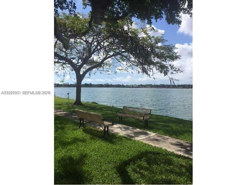 LAKE VIEW OF CALIF CLUB C - Residential