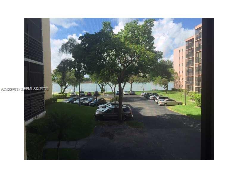 LAKE VIEW OF CALIF CLUB C - Residential