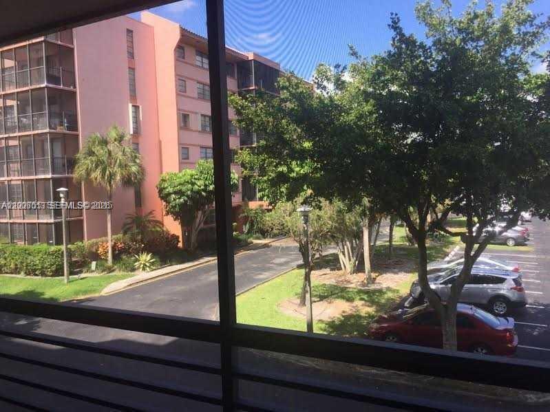 LAKE VIEW OF CALIF CLUB C - Residential