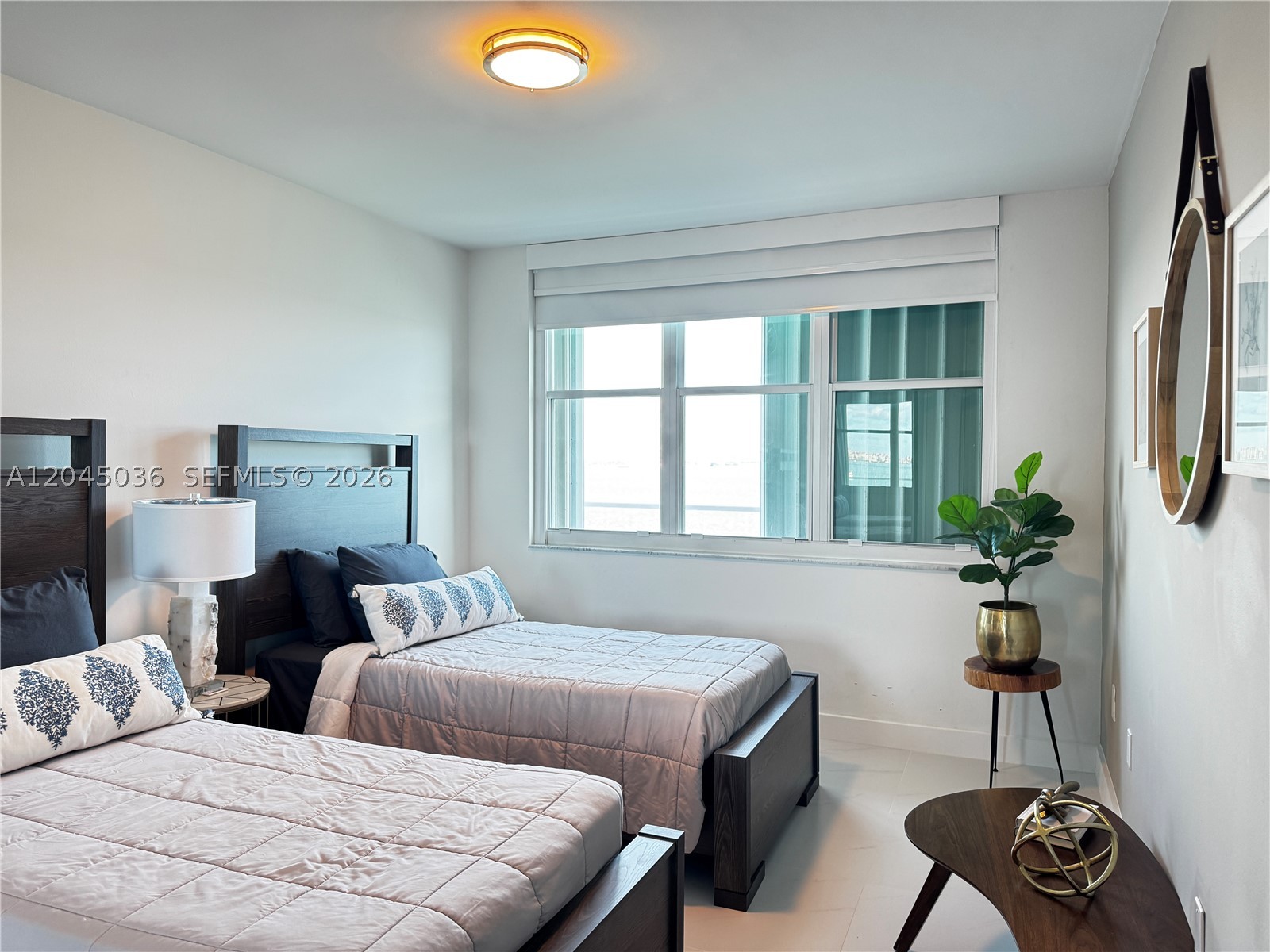 ST LOUIS CONDO - Residential Lease