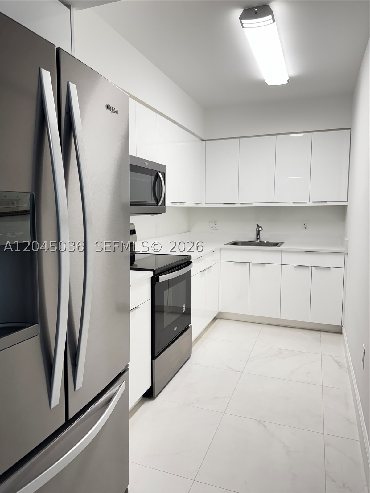 ST LOUIS CONDO - Residential Lease