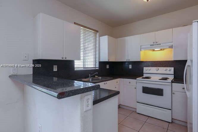 SHOMA TOWNHOMES AT KEYSCO - Residential Lease