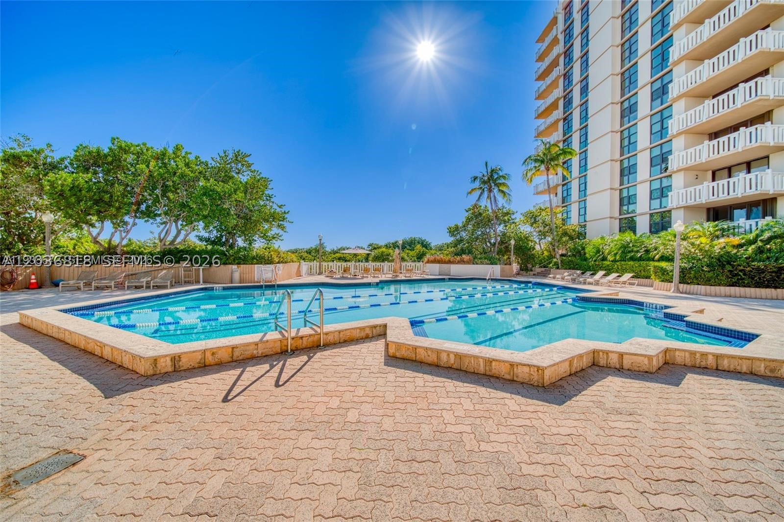 TOWERS OF KEY BISCAYNE CO - Residential Lease