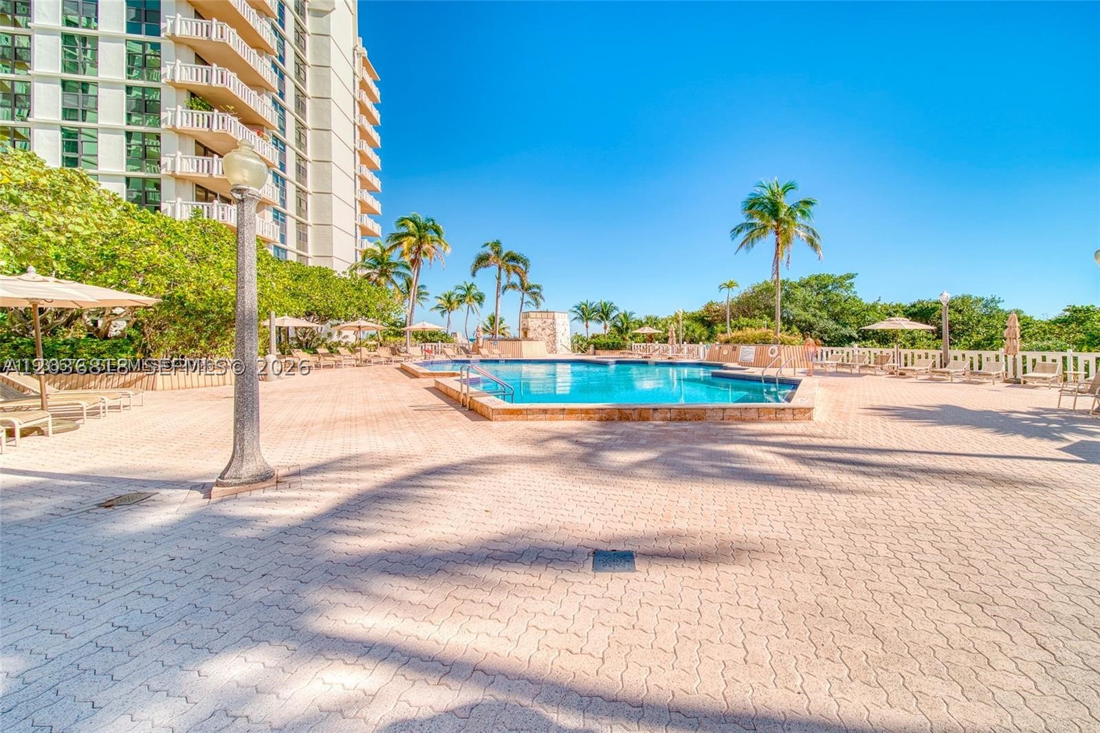 TOWERS OF KEY BISCAYNE CO - Residential Lease