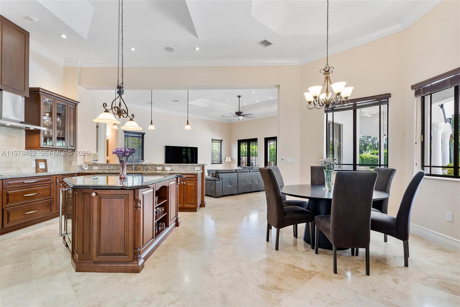 VALENCIA GROVES ESTATES - Residential