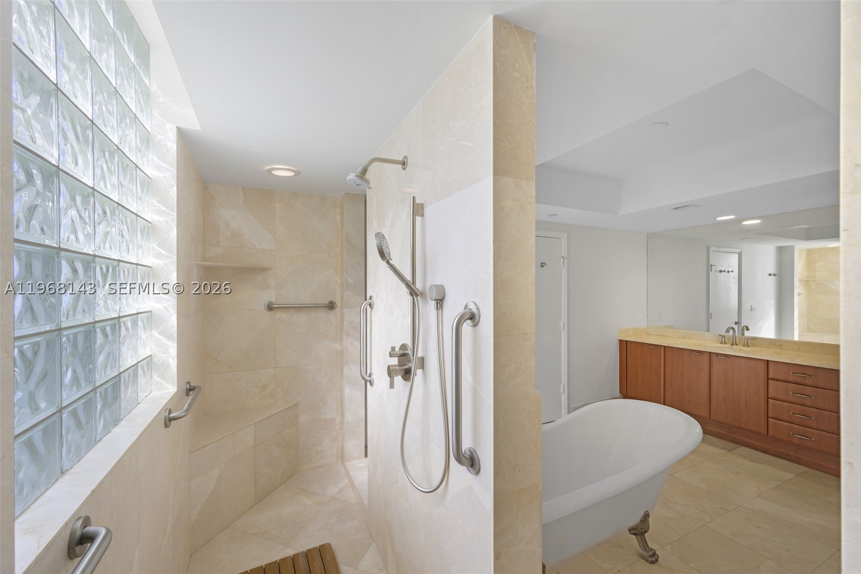 THE PENINSULA  CONDO - Residential