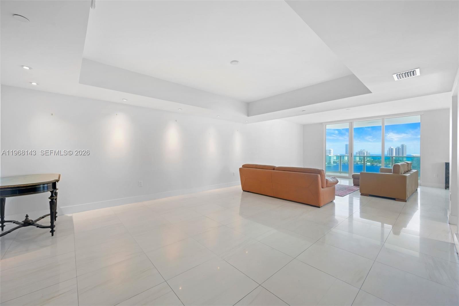 THE PENINSULA II CONDO - Residential
