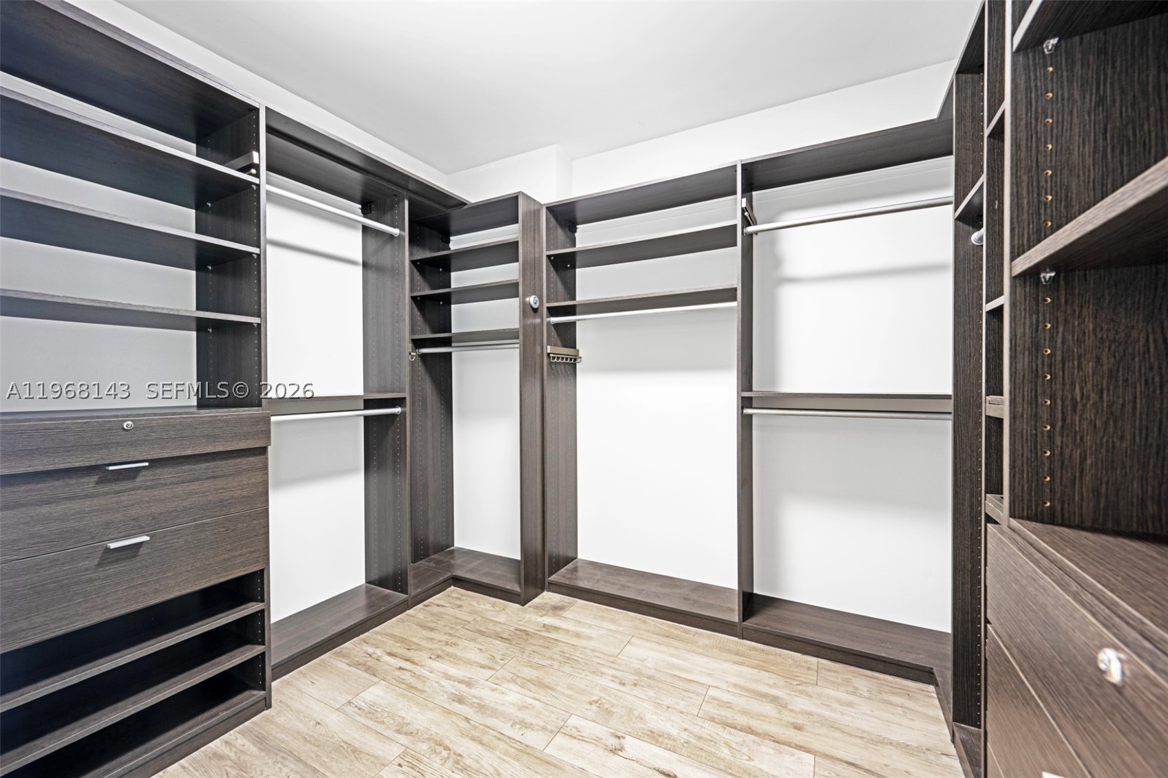 THE PENINSULA  CONDO - Residential