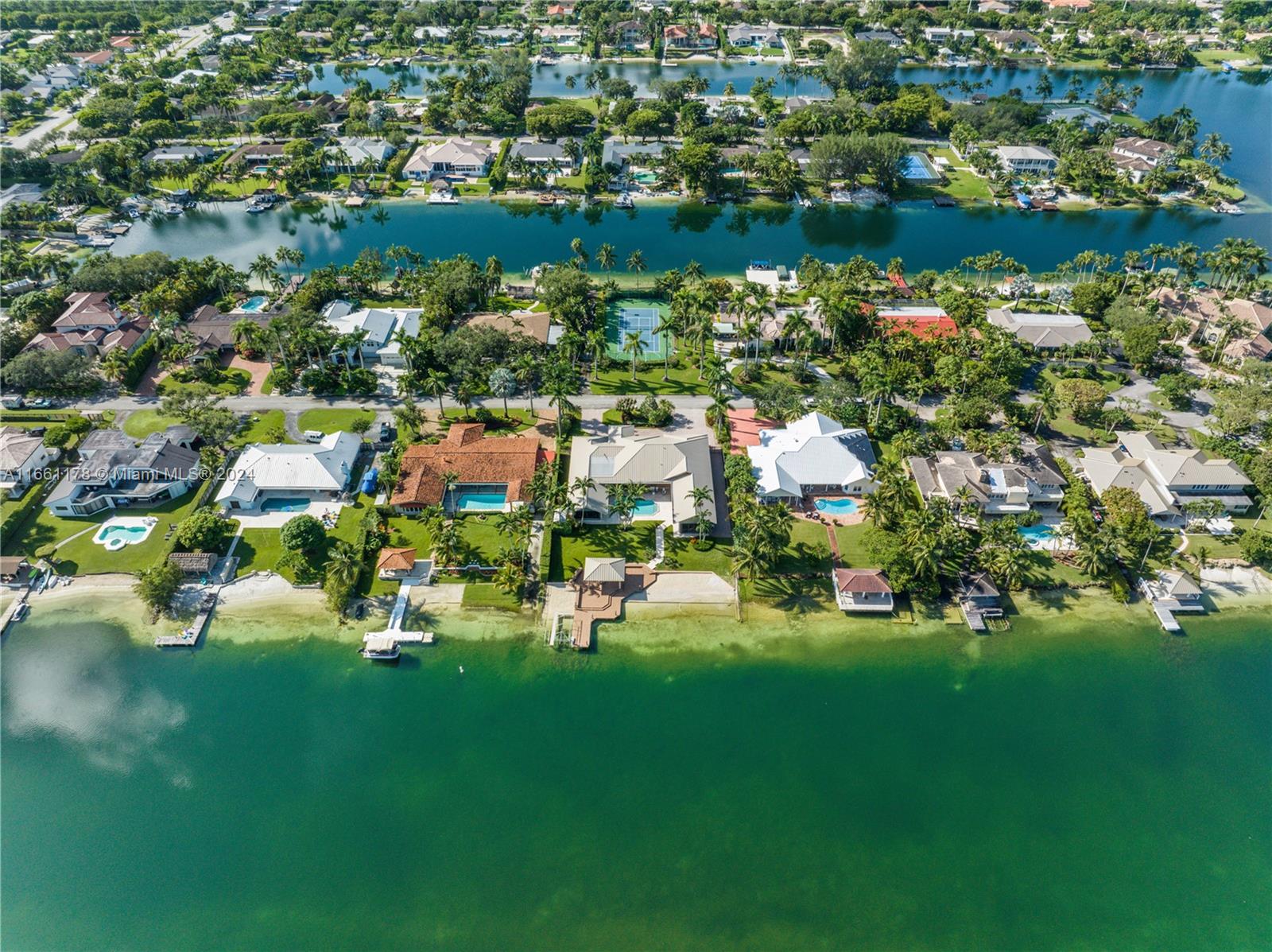 LAKESHORE SEC 3 - Residential