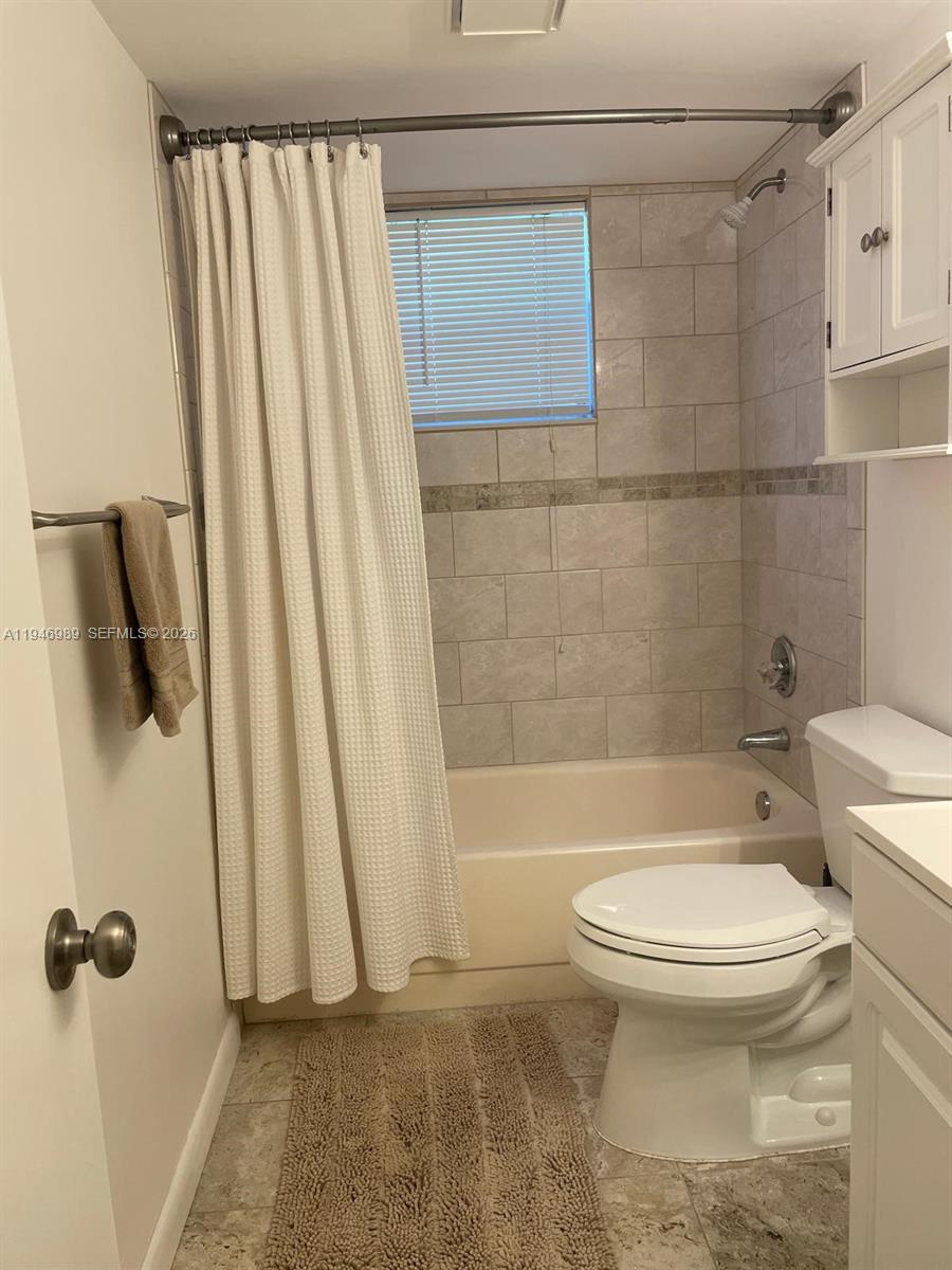 MEADOWBROOK LAKES VIEW CO - Residential