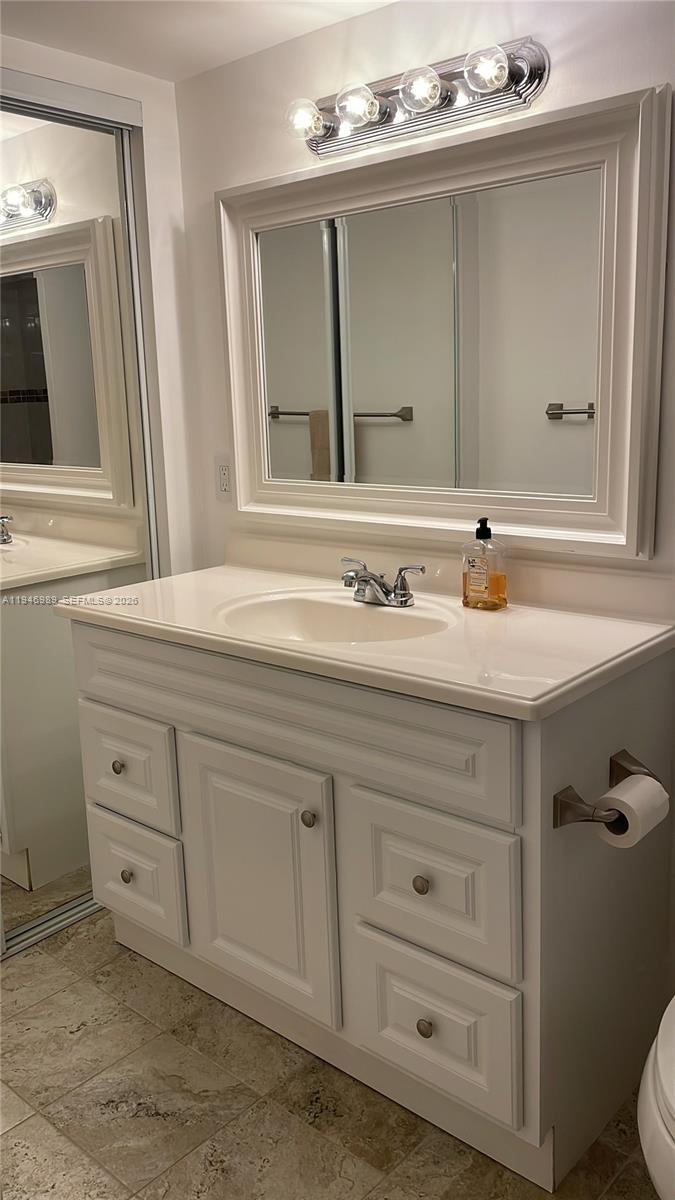 MEADOWBROOK LAKES VIEW CO - Residential